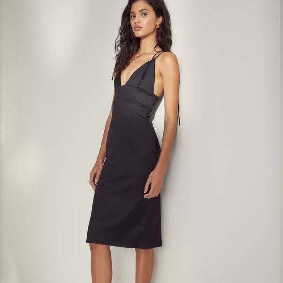SOLD!!!! Aritzia Zadie dress - Picture 1 of 4